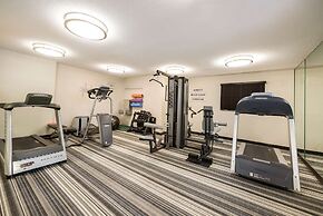 Sonesta Simply Suites Hampton