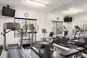 Country Inn & Suites by Radisson Romeoville - Bolingbrook