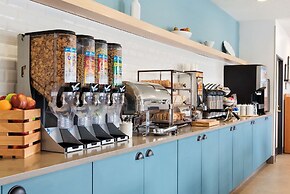 Country Inn & Suites by Radisson Romeoville - Bolingbrook