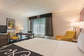 La Quinta Inn & Suites by Wyndham Atlanta Alpharetta