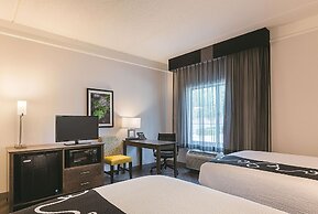 La Quinta Inn & Suites by Wyndham Atlanta Alpharetta