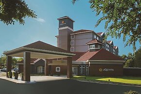 La Quinta Inn & Suites by Wyndham Atlanta Alpharetta