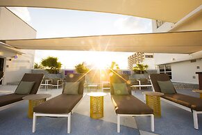 Clevelander Hotel – Adults Only