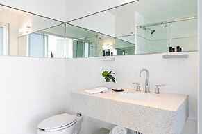 Clevelander Hotel – Adults Only