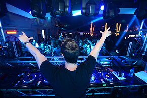 Clevelander Hotel – Adults Only