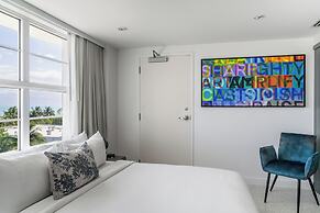 Clevelander Hotel – Adults Only