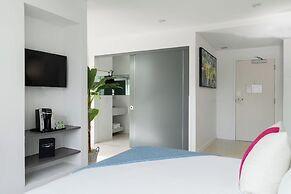 Clevelander Hotel – Adults Only