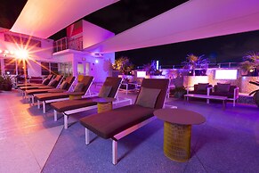 Clevelander Hotel – Adults Only