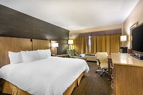 Best Western Plus CottonTree Inn