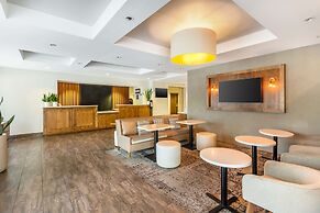 Best Western Plus CottonTree Inn