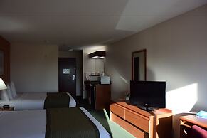 Travelodge Suites by Wyndham Newberg