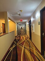 Travelodge Suites by Wyndham Newberg