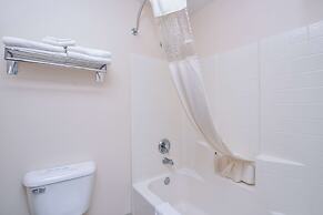 Travelodge Suites by Wyndham Newberg