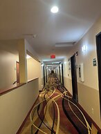 Travelodge Suites by Wyndham Newberg