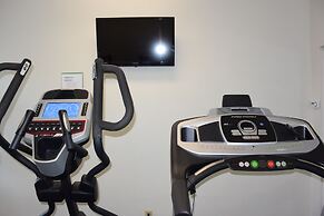 Travelodge Suites by Wyndham Newberg