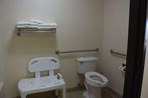 Travelodge Suites by Wyndham Newberg