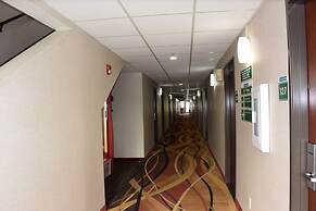 Travelodge Suites by Wyndham Newberg