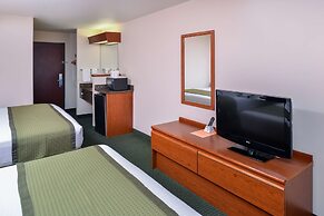 Travelodge Suites by Wyndham Newberg