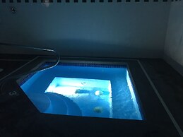 Travelodge Suites by Wyndham Newberg