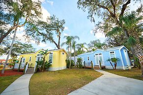 Tropical Palms Resort