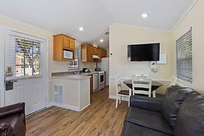 Tropical Palms Resort