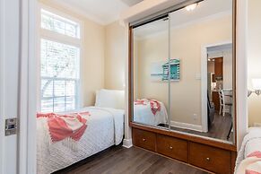 Tropical Palms Resort