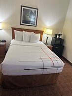 La Quinta Inn & Suites by Wyndham Sawgrass