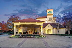 La Quinta Inn & Suites by Wyndham Raleigh Cary