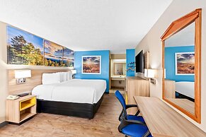 Days Inn by Wyndham Lexington