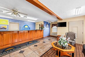 Days Inn by Wyndham Lexington