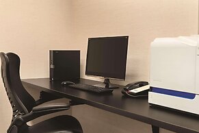 Radisson Hotel and Conference Center Rockford