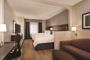 Radisson Hotel and Conference Center Rockford