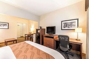 Quality Inn & Suites University Fort Collins