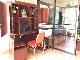 Americas Best Value Inn & Suites St. Louis, St. Charles Inn