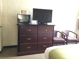 Americas Best Value Inn & Suites St. Louis, St. Charles Inn
