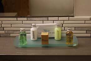 Glacier Mountain Lodge