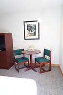 Glacier Mountain Lodge