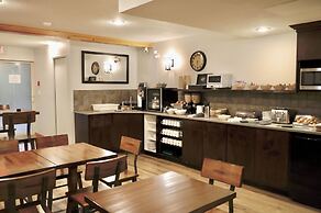 Glacier Mountain Lodge