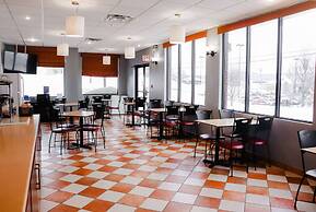 Super 8 by Wyndham Campbellton NB