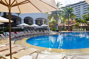 Tesoro Ixtapa Beach Resort