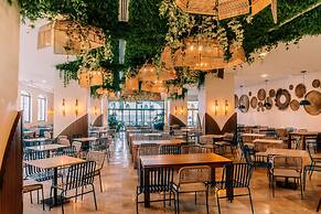 Tesoro Ixtapa Beach Resort