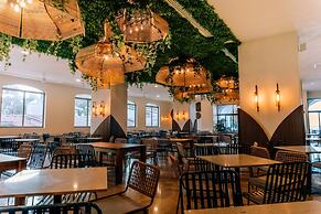 Tesoro Ixtapa Beach Resort