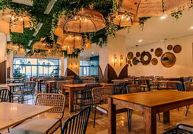 Tesoro Ixtapa Beach Resort