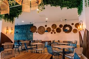 Tesoro Ixtapa Beach Resort