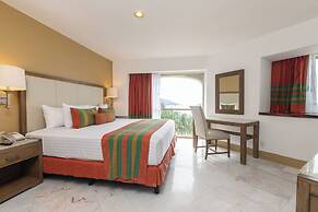 Tesoro Ixtapa Beach Resort