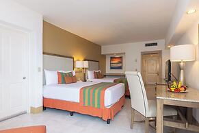 Tesoro Ixtapa Beach Resort