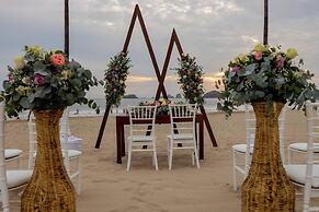 Tesoro Ixtapa Beach Resort