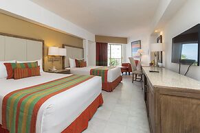 Tesoro Ixtapa Beach Resort