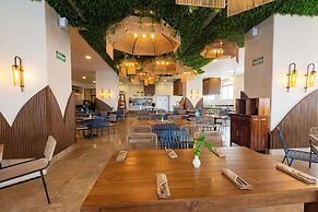 Tesoro Ixtapa Beach Resort