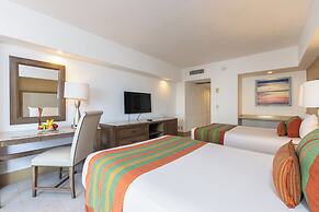 Tesoro Ixtapa Beach Resort